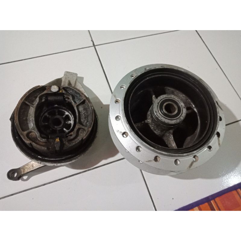 Tromol belakang tiger revo awal/lama utuh