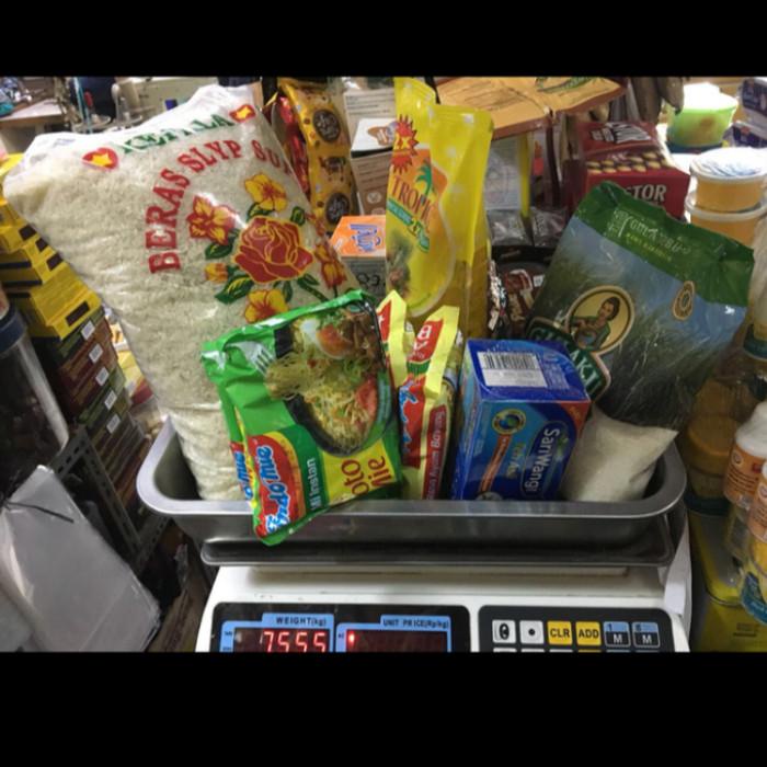 

Paket sembako dengan beras pandanwangi 10kg