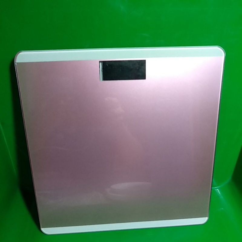 TIMBANGAN BADAN DIGITAL