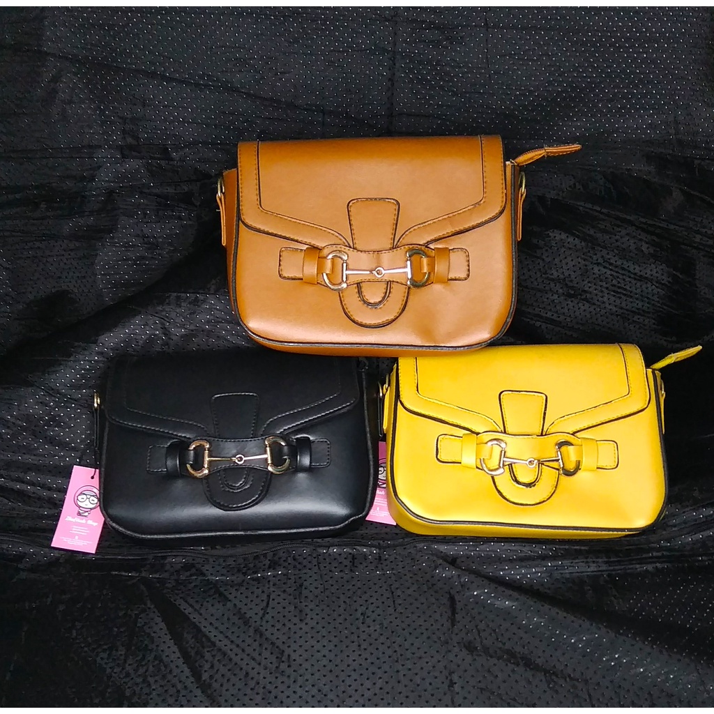 TAS WANITA SELEMPANG TERBARU PRODUK LOKAL HARGA MURAH KUALITAS TERBAIK
