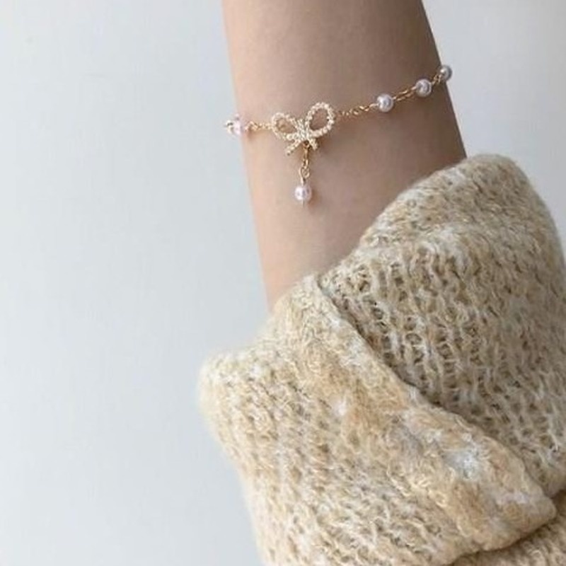 Bowknot shape sweet and simple style wild forest girlfriends pearl niche design bracelet