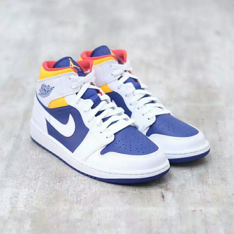 ir Jordan 1 Mid Royal Blue Laser Orange 100% Authentic