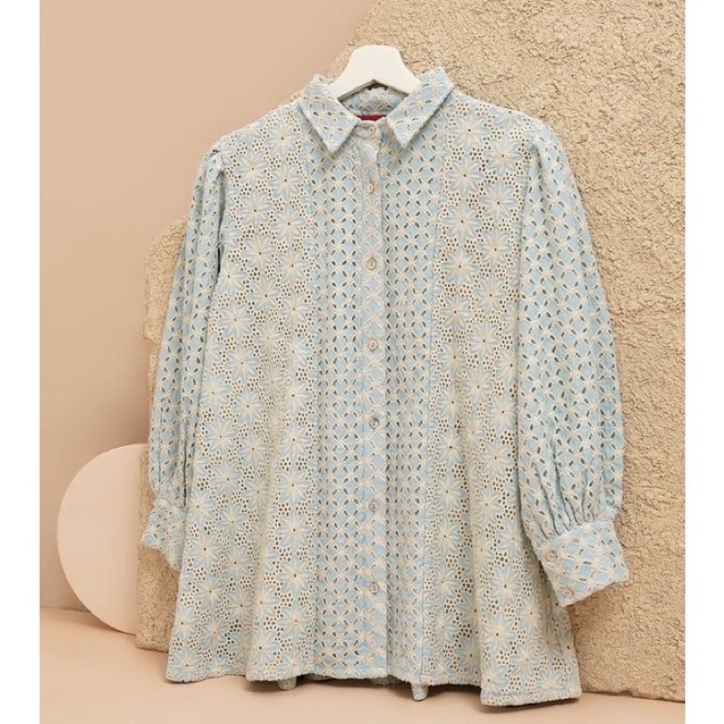 Benang Jarum Sienna Shirt Blue size M