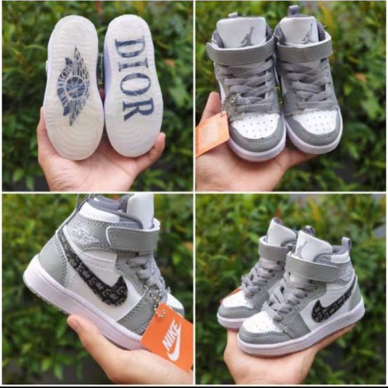 SEPATU ANAK/NIKE AIR JORDAN/SEPATU PRIA/SEPATU WANITA/TERMURAH