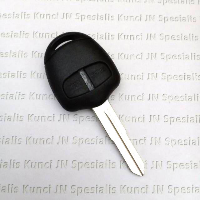 Casing kunci Mitsubishi Pajero Sport/Trinton