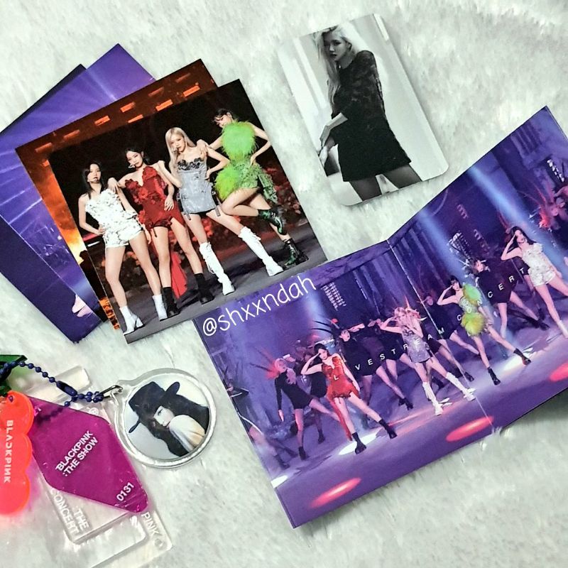 Sharing Kit The Show Blackpink (Keyring Jennie, pc kit Jennie Rosé Jisoo Lisa)