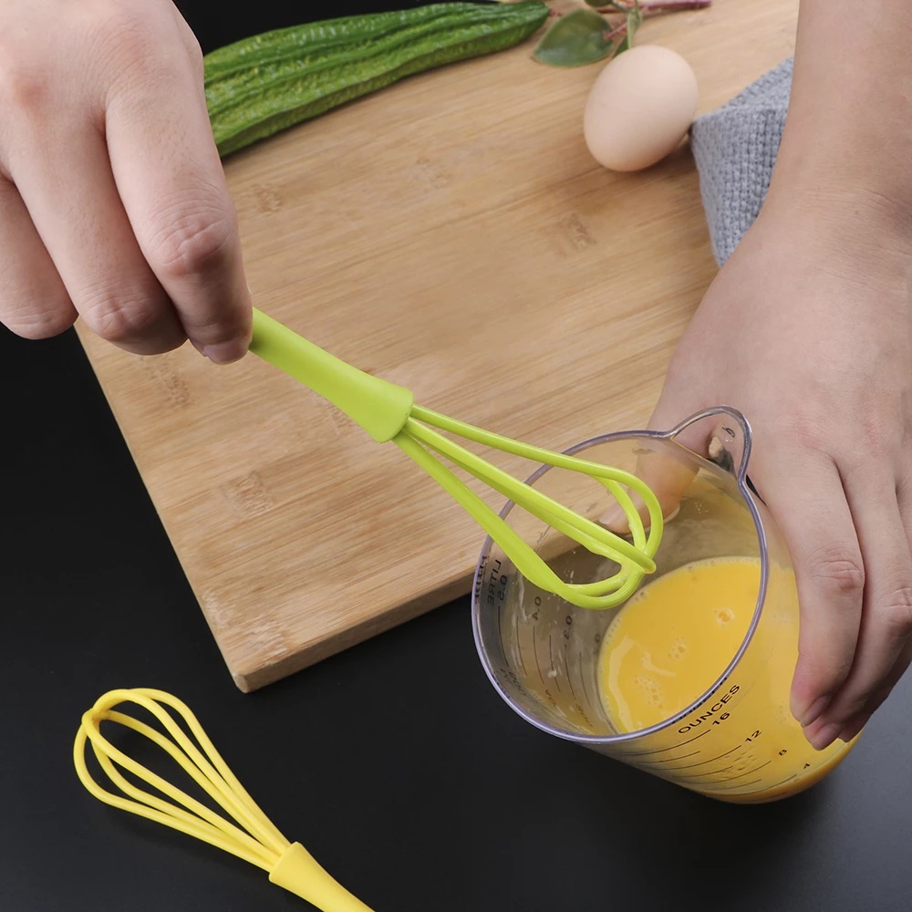 Alat Masak Pengocok Telur Dapur Rumah Tangga Warna Acak Hand Whisk Mixer Aksesoris Pengaduk Tepung Kue Cream Plastik Serbaguna