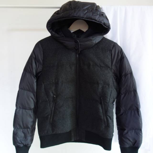 UNIQLO Original Down Jacket Jaket Bulu Angsa Hoodie Bulang Winter Second Branded Preloved Bekas