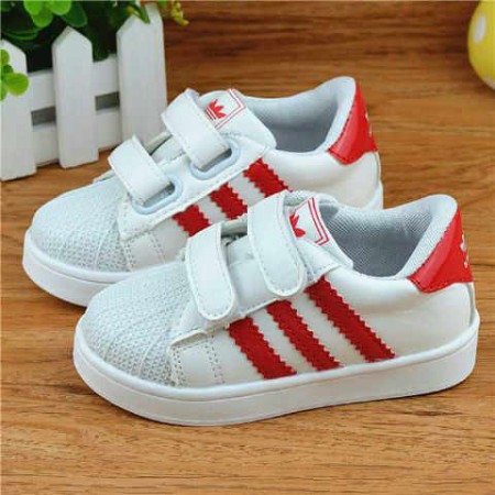Sepatu Adidas Garis Merah