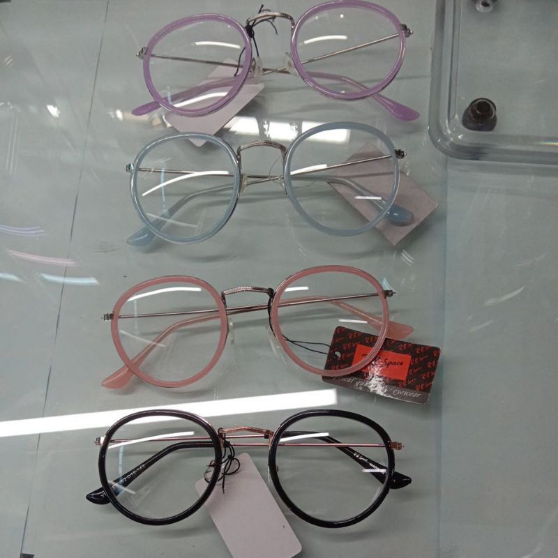 kaca mata cewek lensa normal dan lensa minus