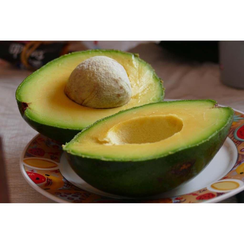 

ALPUKAT MENTEGA per 500 GRAM