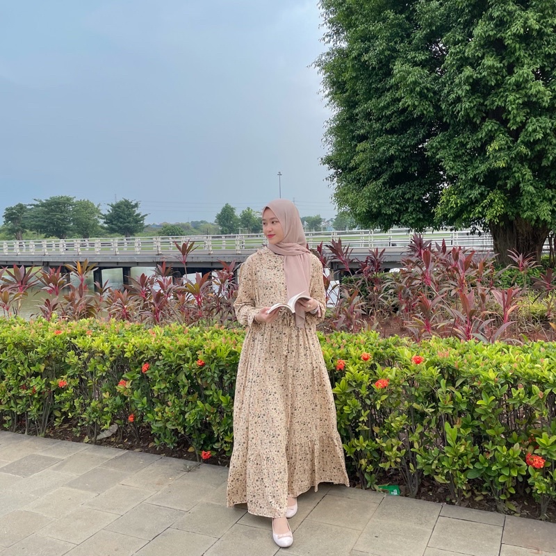 [SIZE STANDAR VOL 1] Floral dress maxi dress panjang gaun casual bunga wanita-Cream no collar