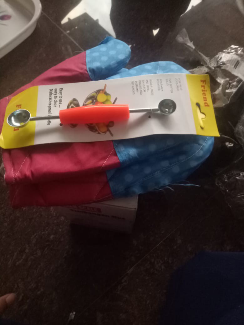 Kerokan Buah Bulat Cetakan Cocktail Semangka Blewah Melon Scoop