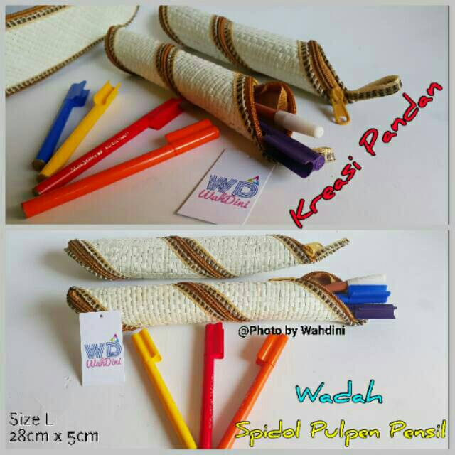 

Souvenir Tempat Pensil Pandan Polos size L besar