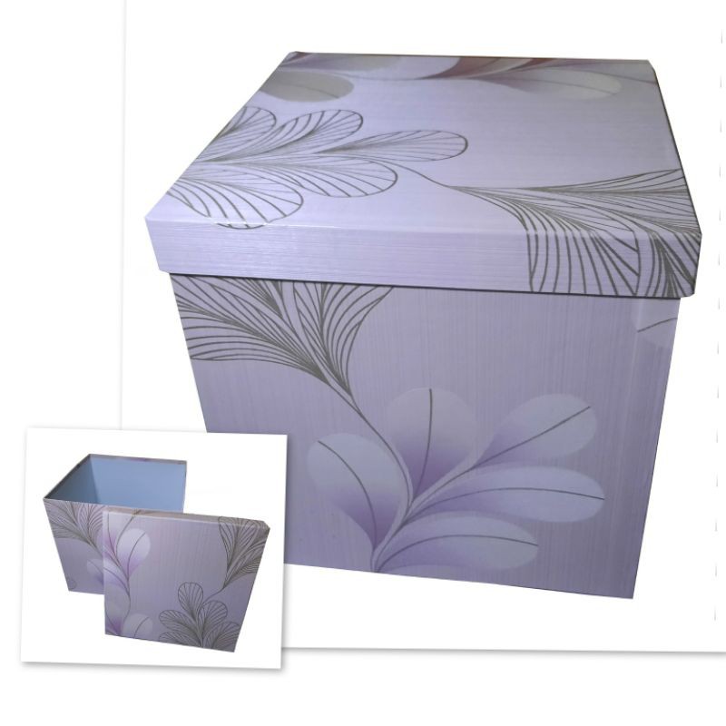 

Kotak kado ukuran 30x30x30