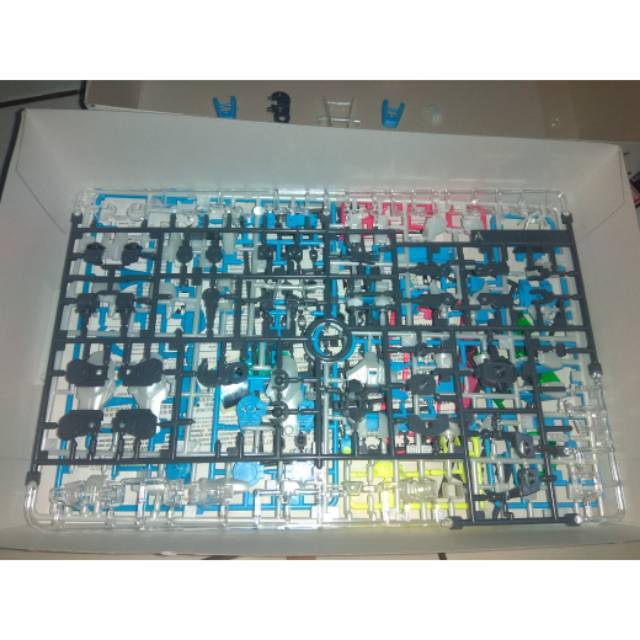 Hg 00 sky higher than sky phase body only no weapon