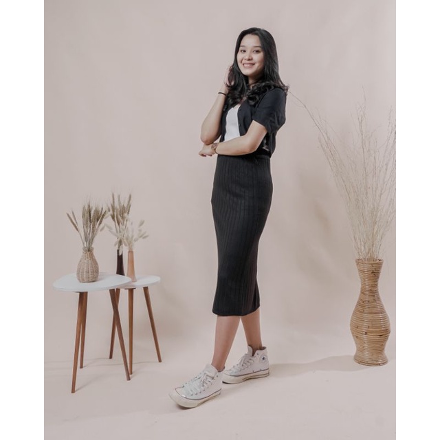 ROK SPAN RAJUT / PREMIUM / HITAM