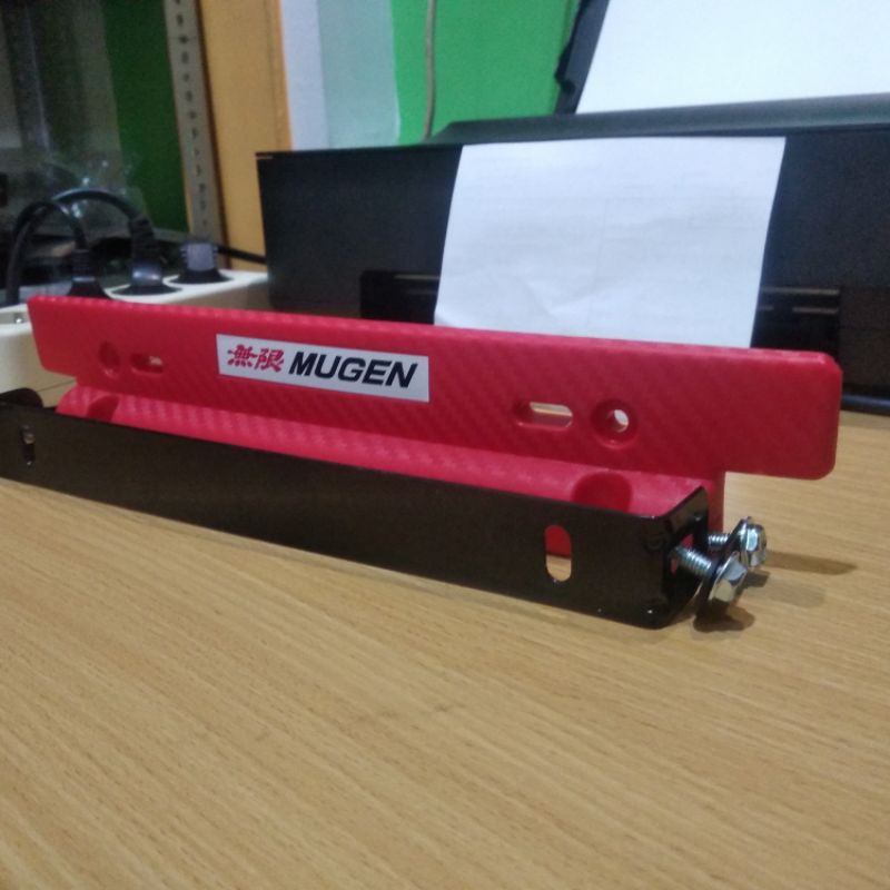 Dudukan Plat Nomor JDM CARBON 3D MERAH / Tempat Plat Nomor JDM Carbon