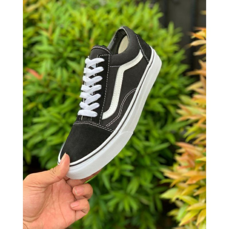 SEPATU VANS OLD SKOOL GRADE ORIGINAL Black White PREMIUM Packing BOX / Sepatu Vans / Sepatu Pria / Sepatu Sekolah