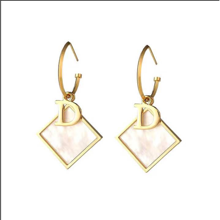 (ROWLING) Anting-Anting Fashion Wanita motif Segi 'D' Hoops Earrings