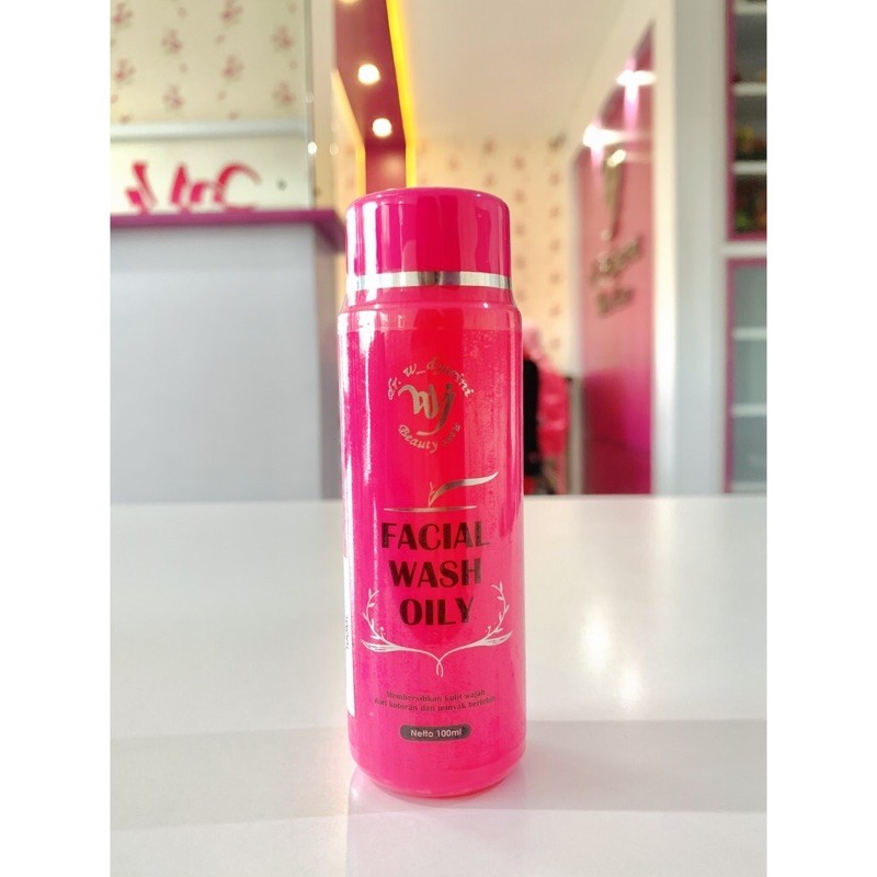 FACIAL WASH FOR OILY SKIN