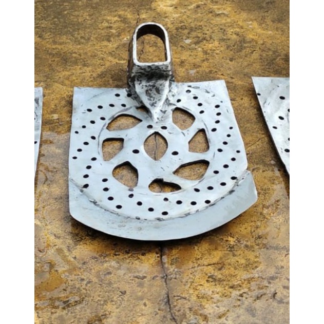 cangkul cakram motor 18,5x26baja klaher berat1,36kg