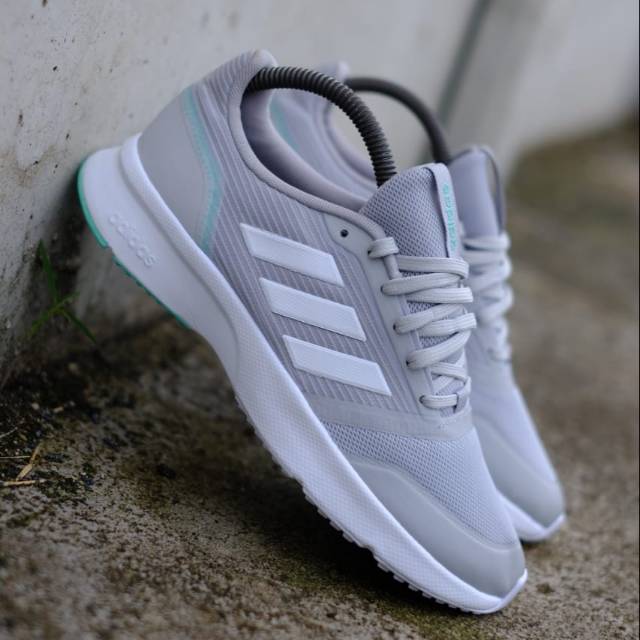 Adidas Nova flow grey tosca