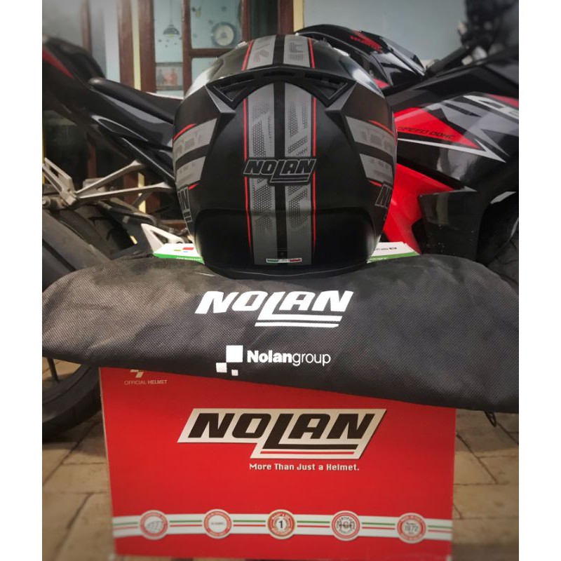 Helm Nolan