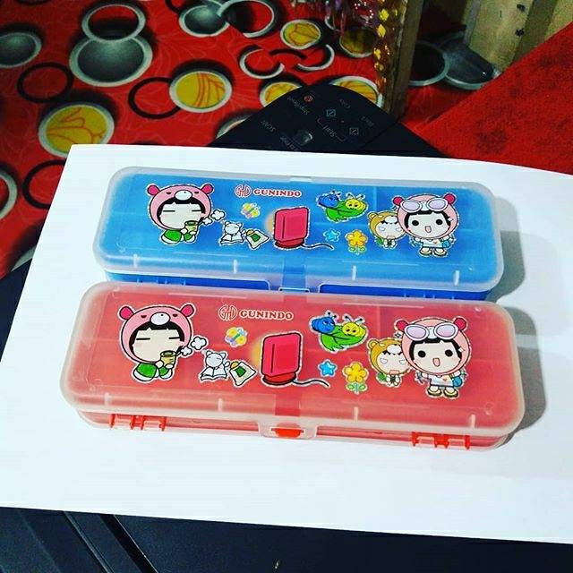 

Kotak pensil anak karakter