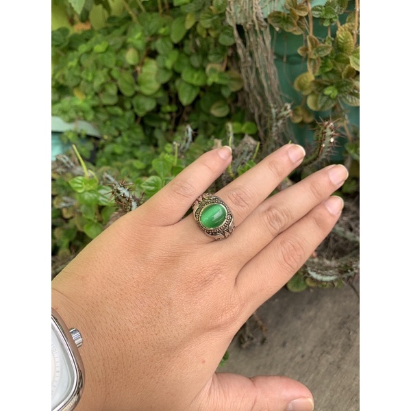 Cincin Batu Akik Zamrud Kalimantan Fenomena Cat Eye Ring Motif Bali Mewah Kantoran