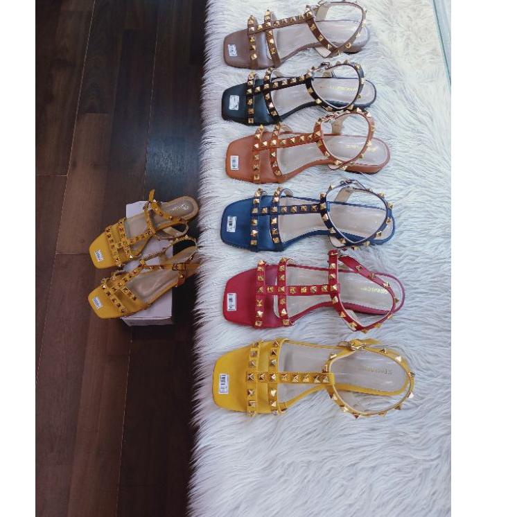 Harga Murah.. Mutty shoes AR06 Valentino stud sandal wanita