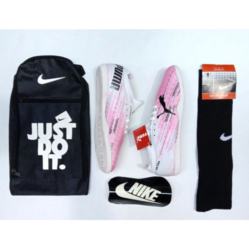 (Paket Komplit) Sepatu Futsal Semiboot Puma Ultra Pink