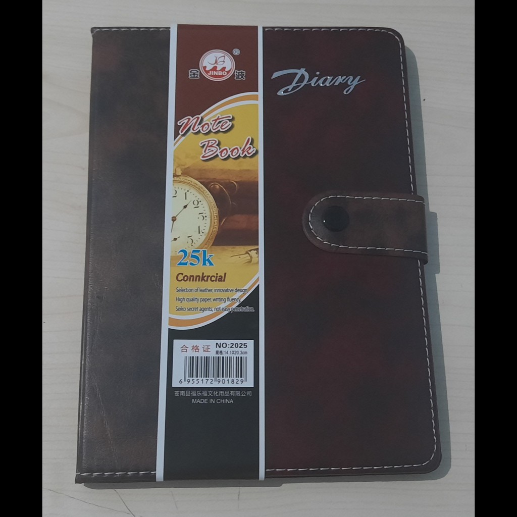 

Buku Notes Cina 25K Kancing 2025 (21,5 cm x 15 cm, Isi 150 halaman bergaris)