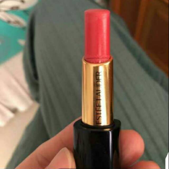 Estee lauder lipstick