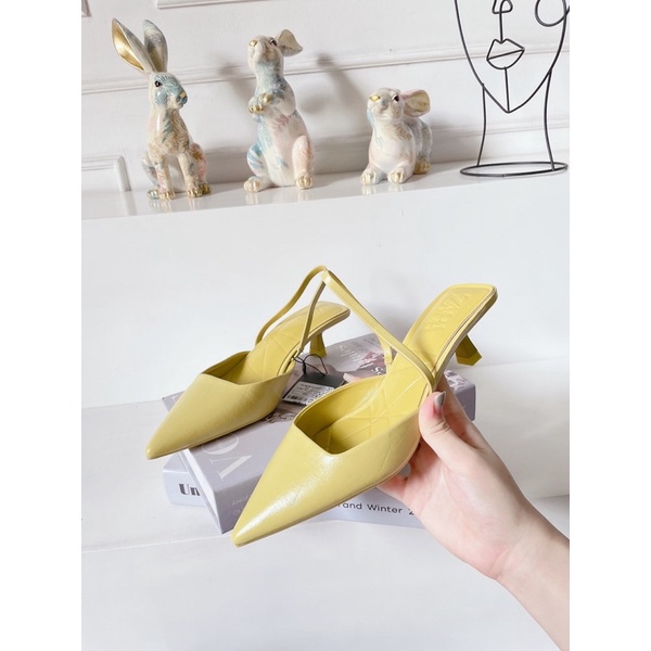 Sepatu wanita Heels ZR--128 heels 3 cm