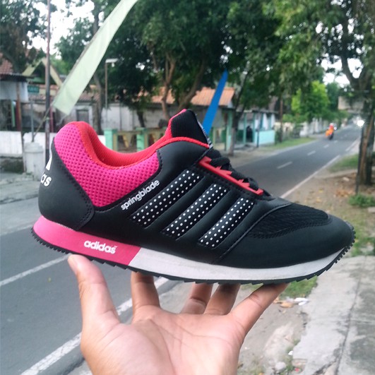 MURAH Sepatu Sport Adidas Springblade Hitam Merah / Kets / joging Cowok APL
