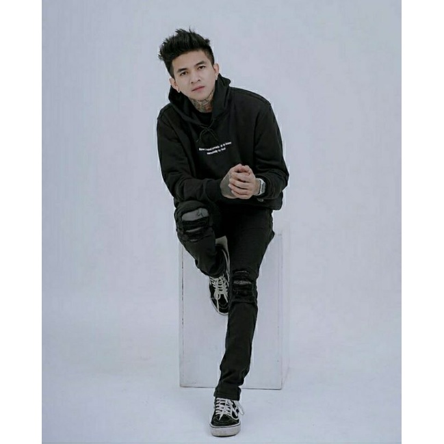 Hoodie pria hitam keren/jaket pria original simple/kekinian