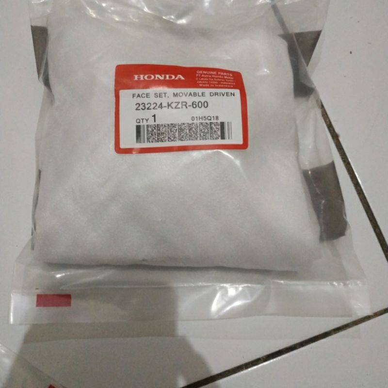 PULLY PULY PULI CEWE CEWEK BELAKANG VARIO 125 TECHNO ORI ORIGINAL