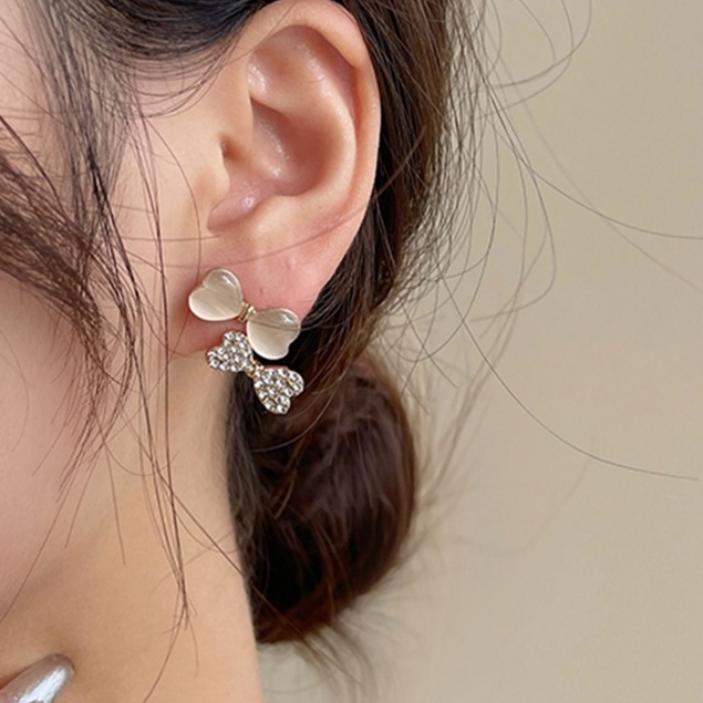 2023fashion Baru Anting Pejantan Wanita Korea Berlian Anting Pejantan Mutiara