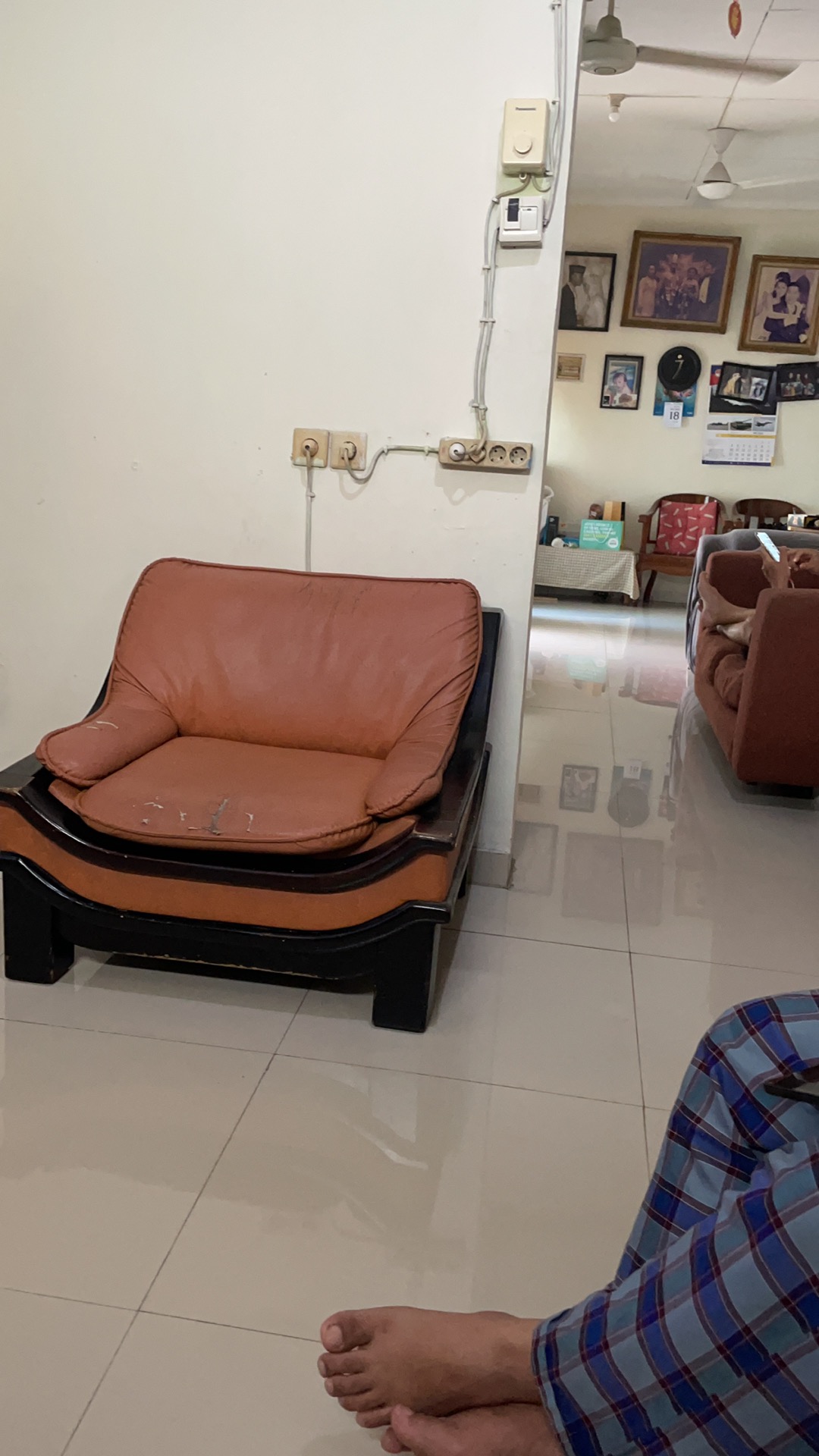 Kotak Penyimpanan Serbaguna Dengan Penutup, Cokelat Ukuran 25x34x26 Cm Pa1616