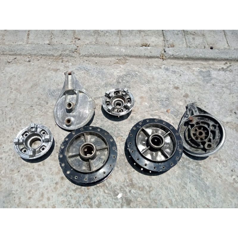 tromol belakang vega zr