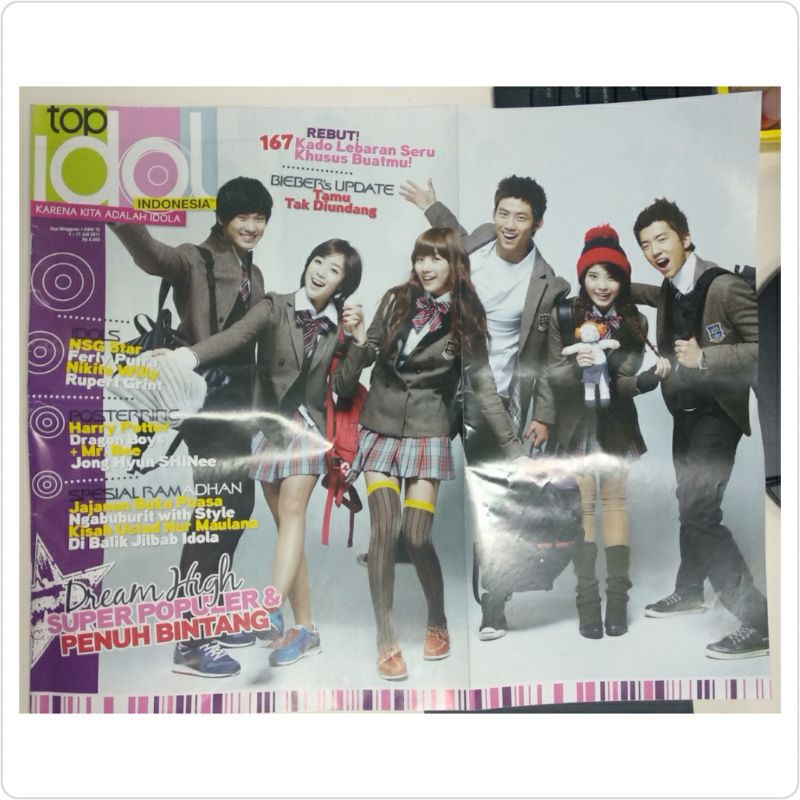 Majalah Top Idol (majalah/tabloid lama)