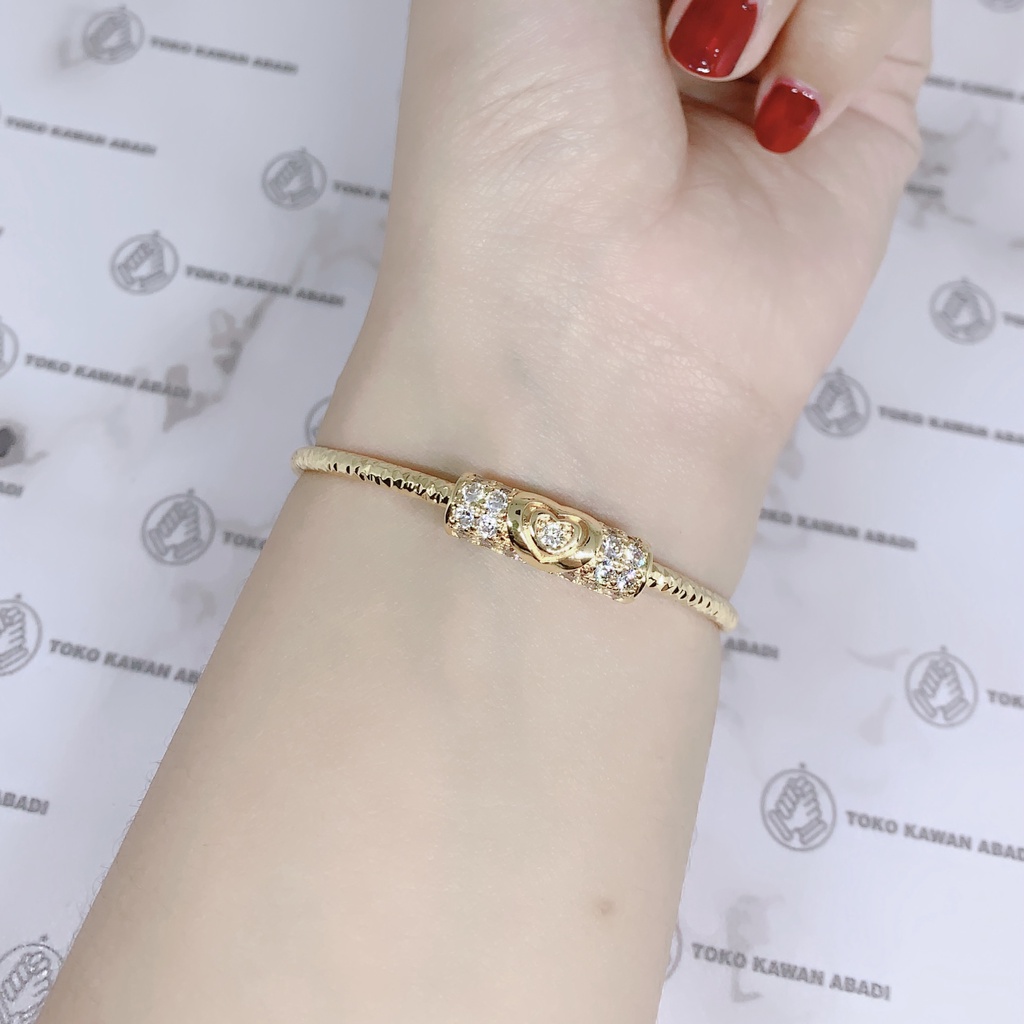 Xuping Gold Gelang Tangan Wanita Model Bangle Love *81