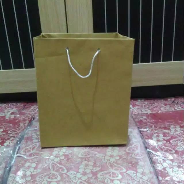 

Paper Bag/ Tas Kertas Donat Polos (14×12×18)