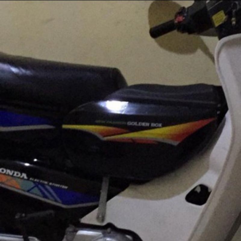 Box tengah motor bebek Supra x Supra fi