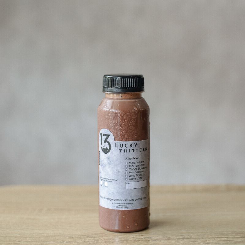 

Signature Choco botol 250ml by Lucky Thirteen Coffee