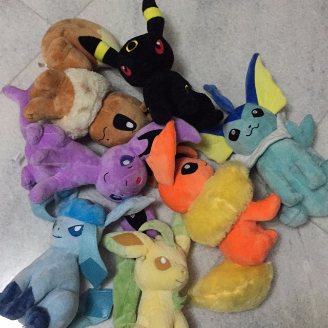 Boneka Pokemon (Eeveelutions)