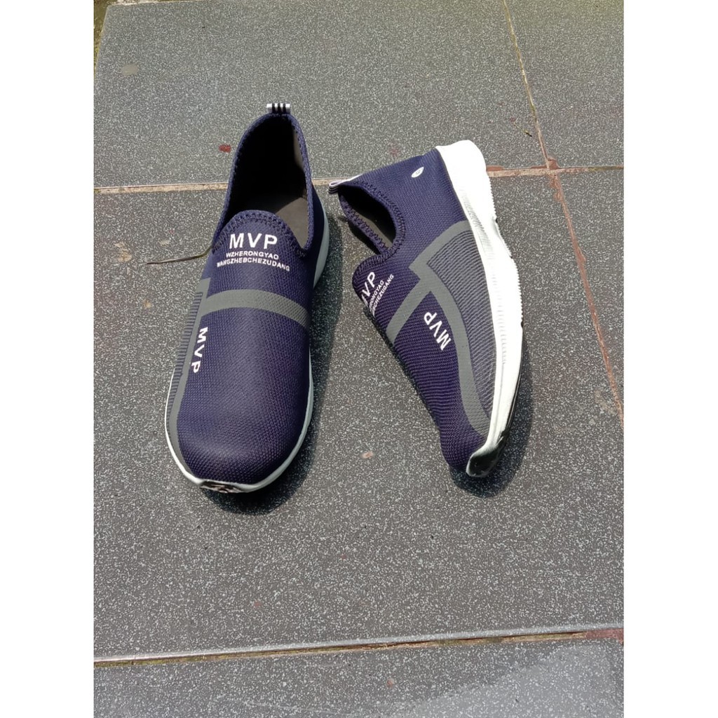 SEPATU CASUAL SLIP'ON PRIA MVP-NAVY