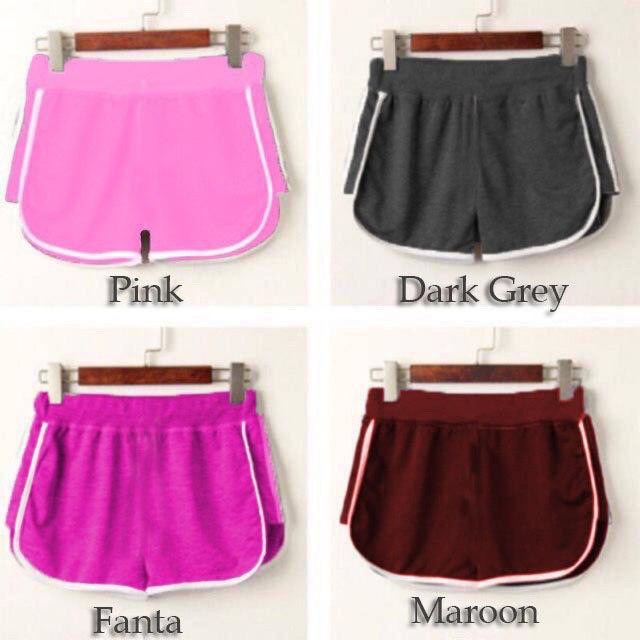 Celana Muniko Elodie Bahan Spandek HotPant (N)