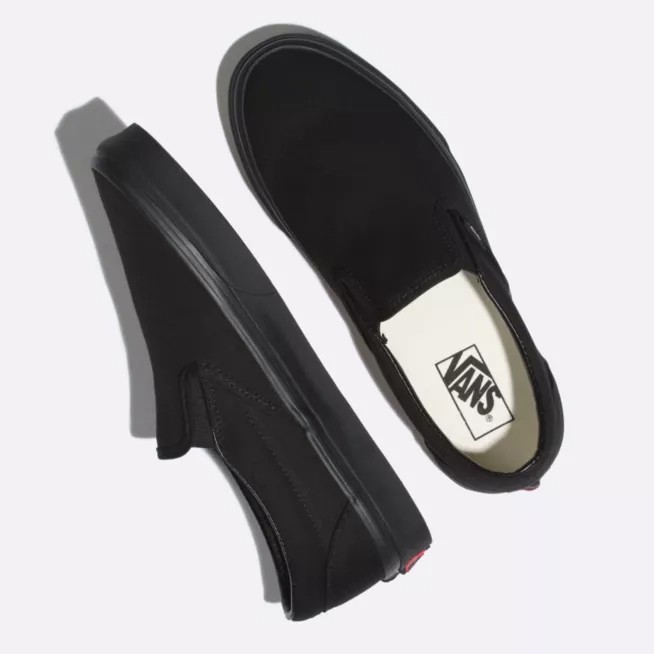 Sepatu Slip On Pria Wanita Hitam Polos Pria Wanita